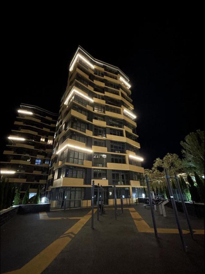 Ferienwohnung "Asaapart" Lamiya Almaty Exterior foto